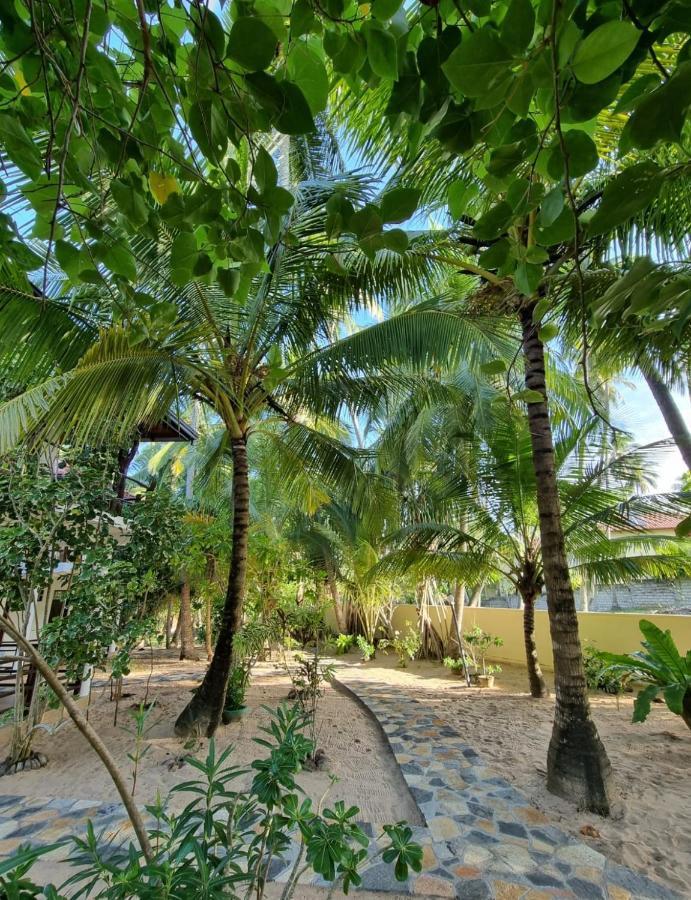Golden Beach Paradise Tangalle Exteriör bild