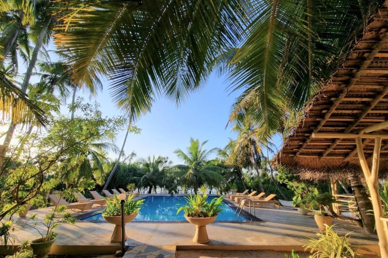 Golden Beach Paradise Tangalle Exteriör bild