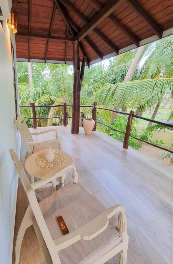 Golden Beach Paradise Tangalle Exteriör bild